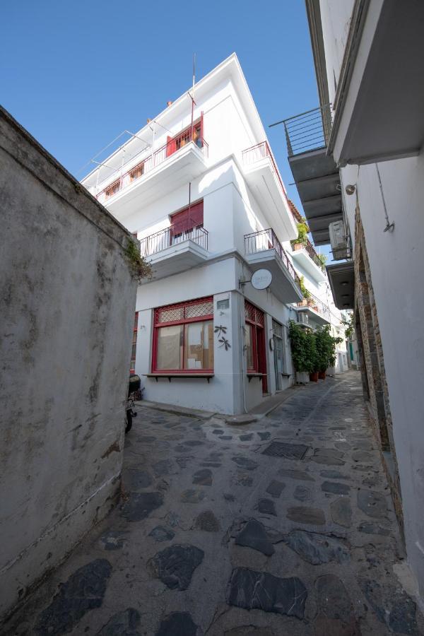 Lovely One-Bedroom Flat In Skopelos Exterior foto