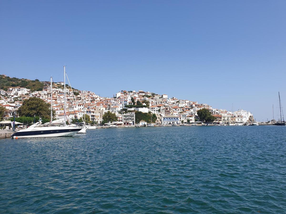 Lovely One-Bedroom Flat In Skopelos Exterior foto